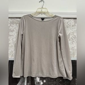 Ann Taylor silver velvet long sleeve. New with tags